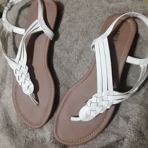 Ladies sandals